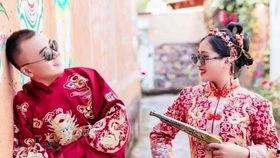 秀禾服吃瓜搞笑,搞笑瞬间引网友热议