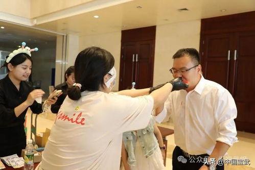 吃瓜爆料团体,吃瓜爆料团体带你探秘明星幕后故事