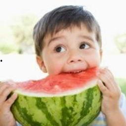 小孩吃瓜头像搞笑,小孩吃瓜头像，萌态十足，欢乐满溢