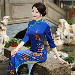 吃瓜蓝色旗袍,揭秘吃瓜蓝色旗袍的传奇魅力
