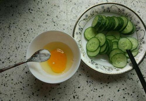 鸡蛋吃瓜,营养美味两不误