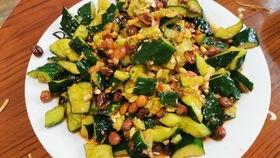 湖南农村晚上吃瓜